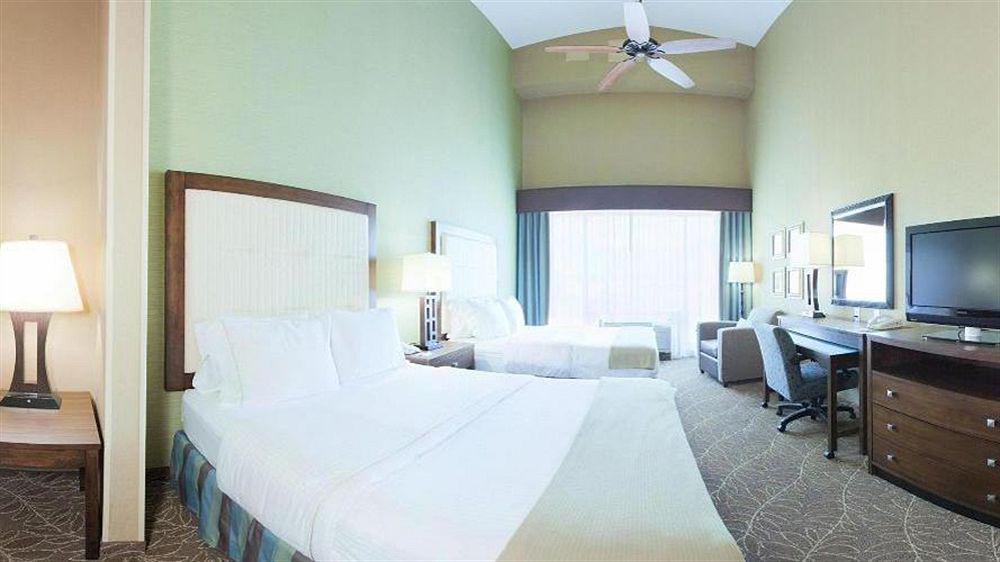 Holiday Inn Express & Suites Logan By Ihg Экстерьер фото